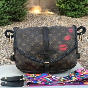 ✅LOUIS VUITTON Saumur 30